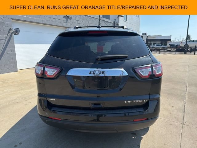 Used 2017 Chevrolet Traverse LT w/ Style and Technology Package FWD image 7