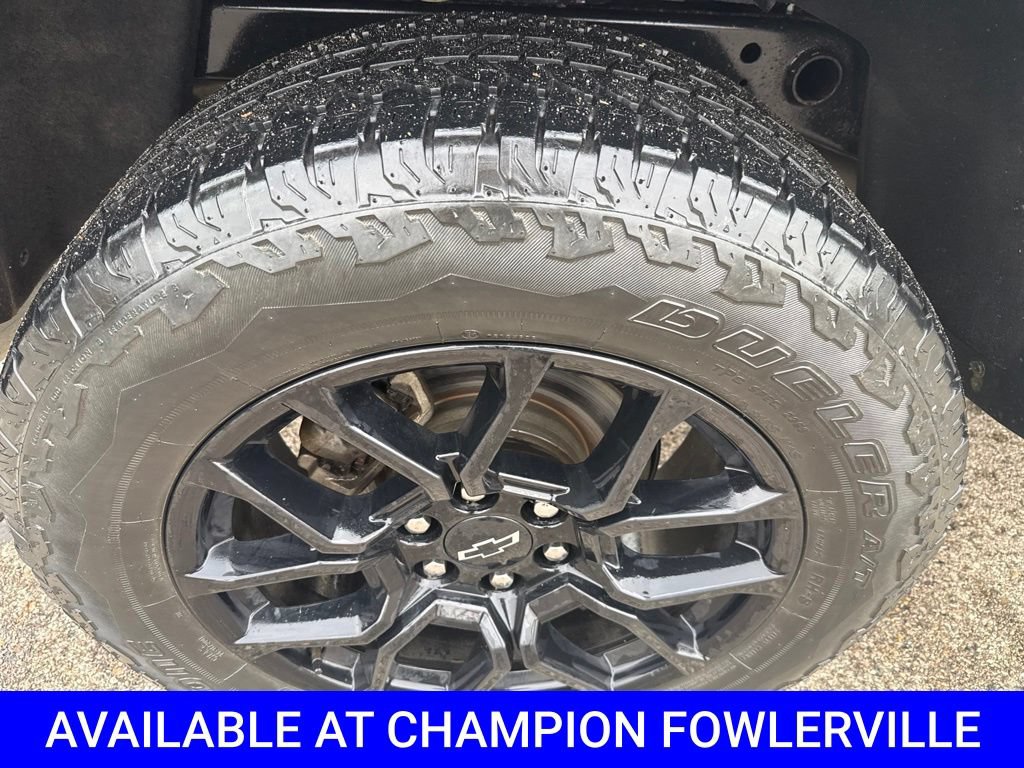 Used 2024 Chevrolet Colorado Trail Boss w/ LPO, Dark Essentials Package AWD/4WD image 14