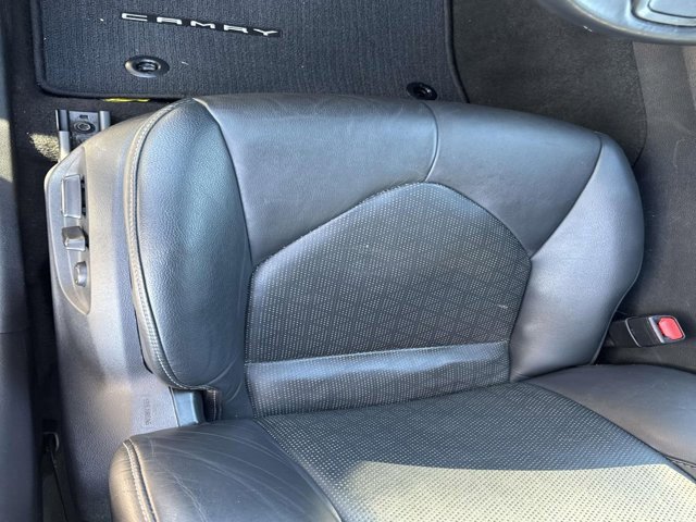 Used 2023 Toyota Camry XSE image 9