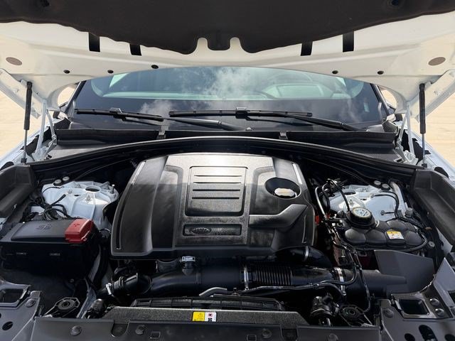 Certified 2025 Land Rover Range Rover Velar Dynamic SE AWD/4WD image 19