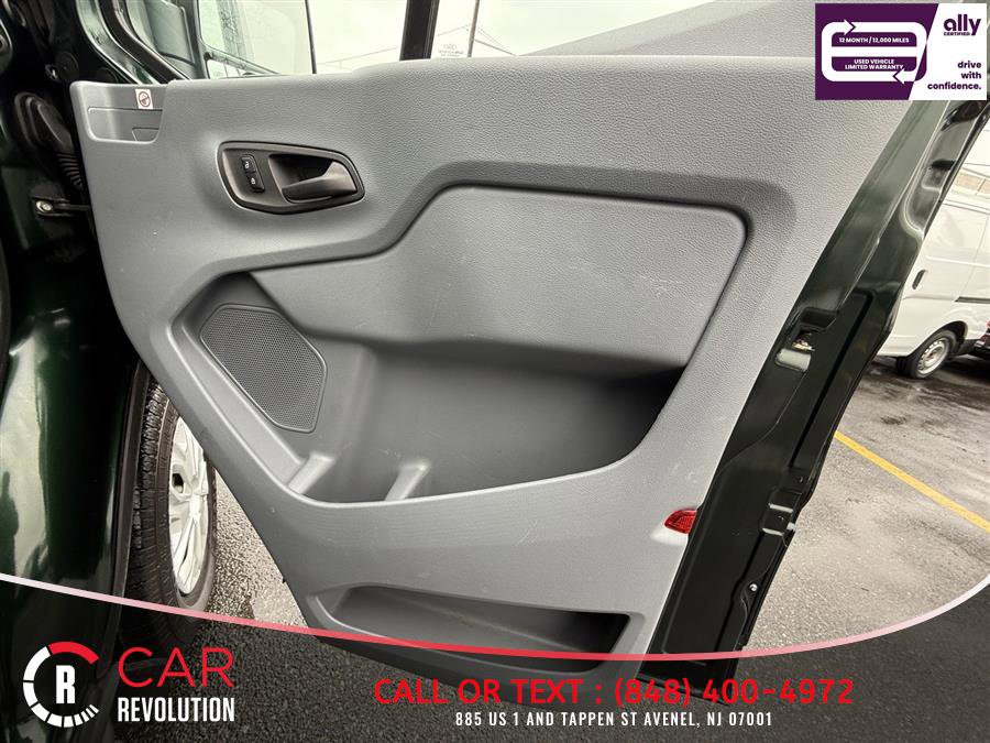 Used 2019 Ford Transit 250 130 Low Roof RWD image 25