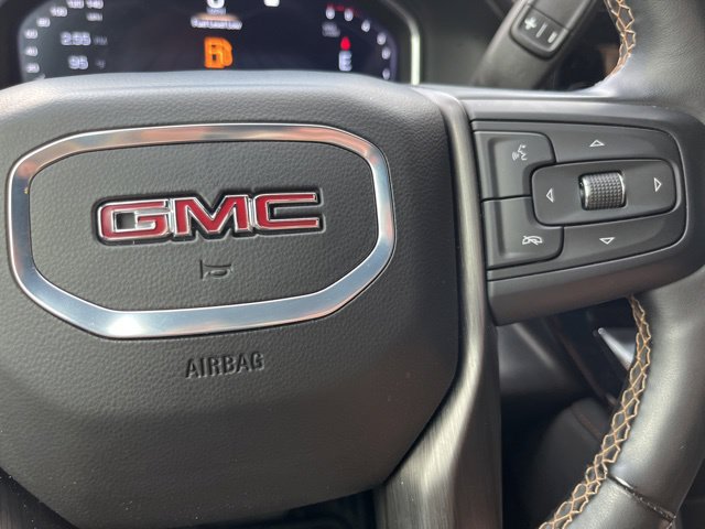 Used 2024 GMC Sierra 2500 AT4 w/ AT4 Premium Plus Package AWD/4WD image 35