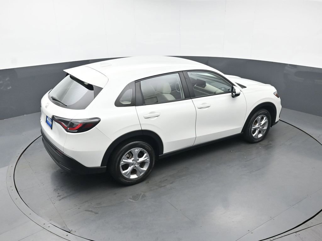Certified 2023 Honda HR-V LX image 40