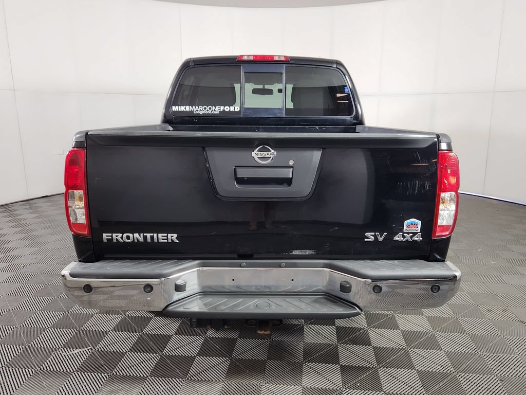 Used 2015 Nissan Frontier SV w/ SV Value Truck Package AWD/4WD image 6