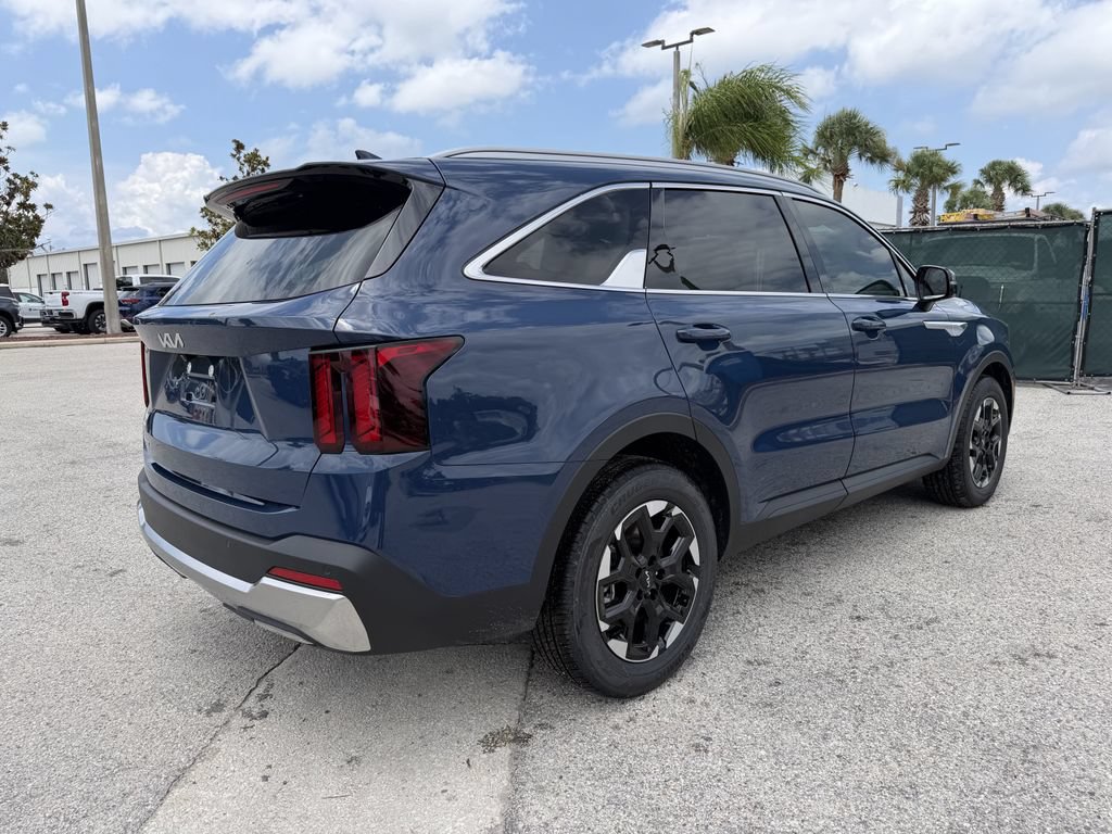 New 2026 Kia Sorento S FWD image 4