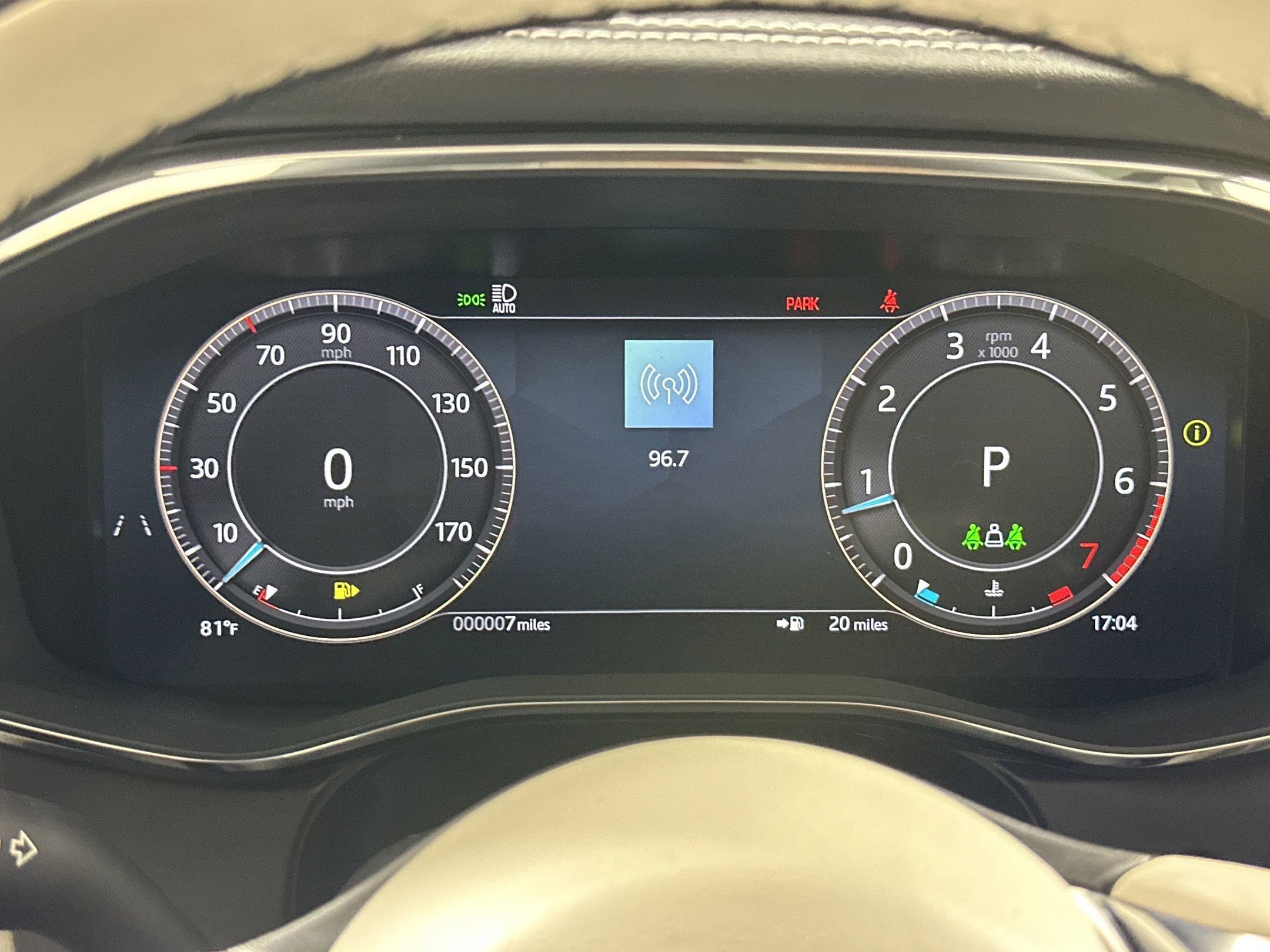 Used 2026 Jaguar F-PACE R-Dynamic S image 17
