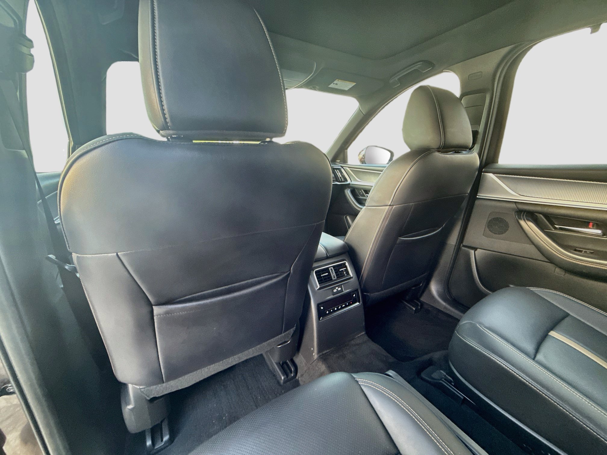 Used 2024 MAZDA CX-90 Plug-In Hybrid w/ Premium Plus AWD/4WD image 22