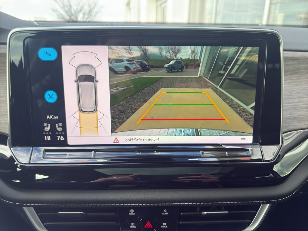 New 2026 Volkswagen Atlas SEL image 12