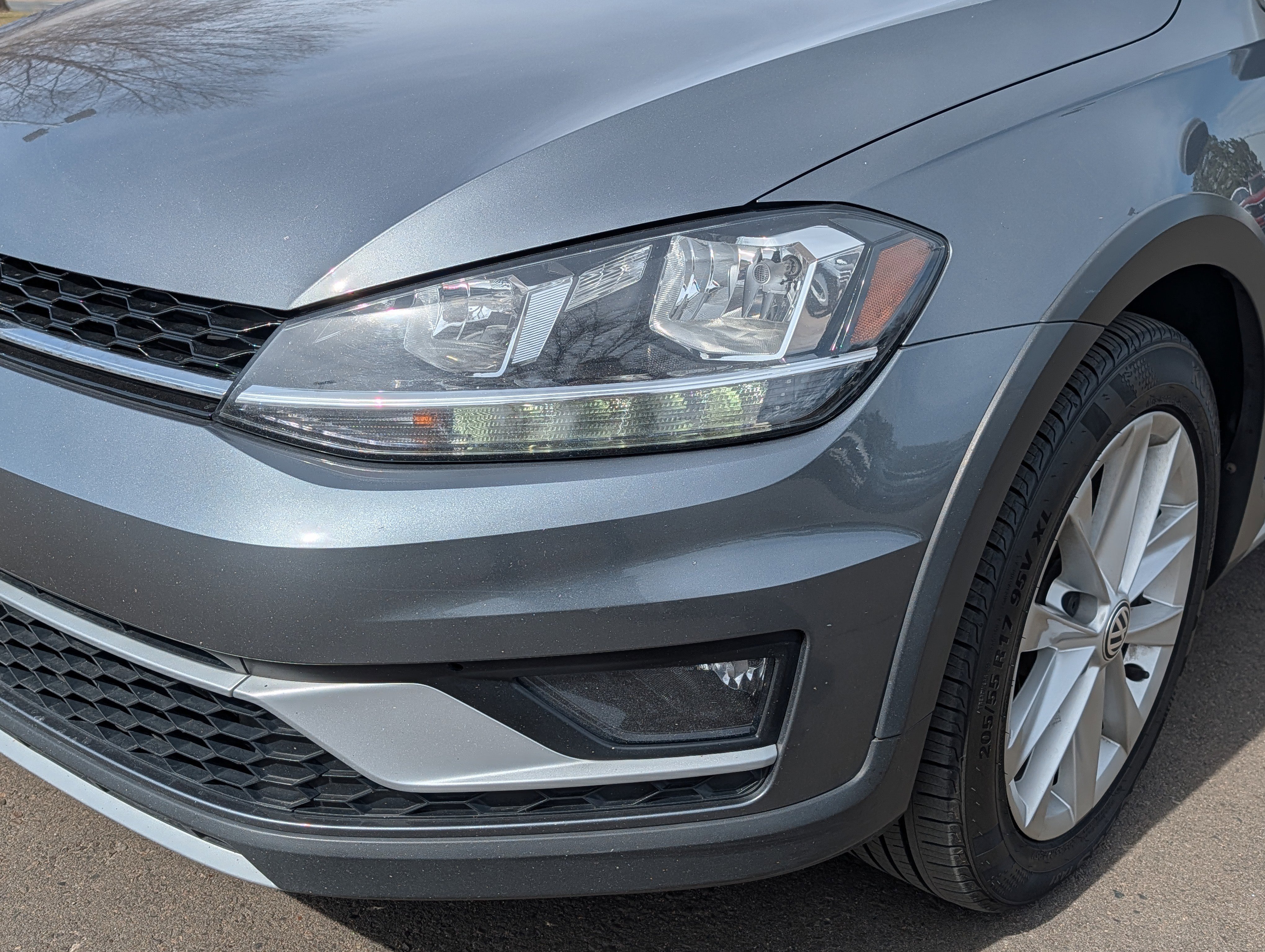 Used 2018 Volkswagen Golf Alltrack S AWD/4WD image 16
