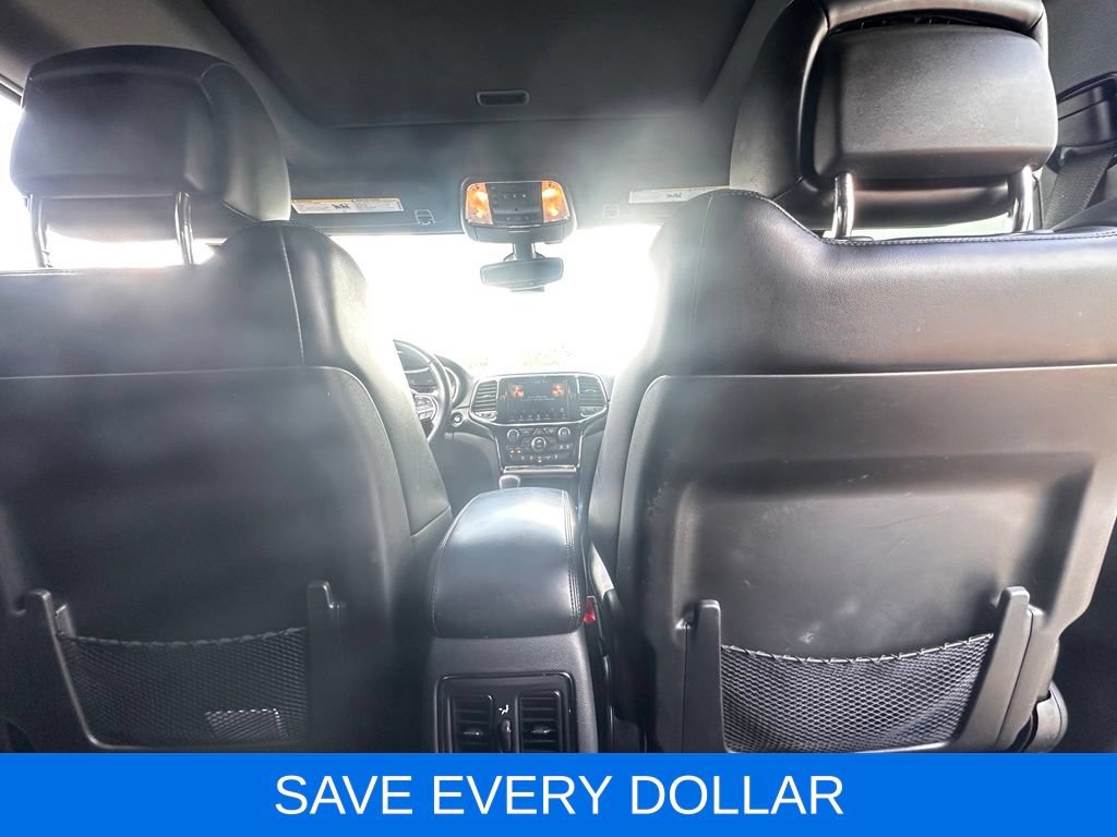 Used 2019 Jeep Grand Cherokee Altitude AWD/4WD image 19