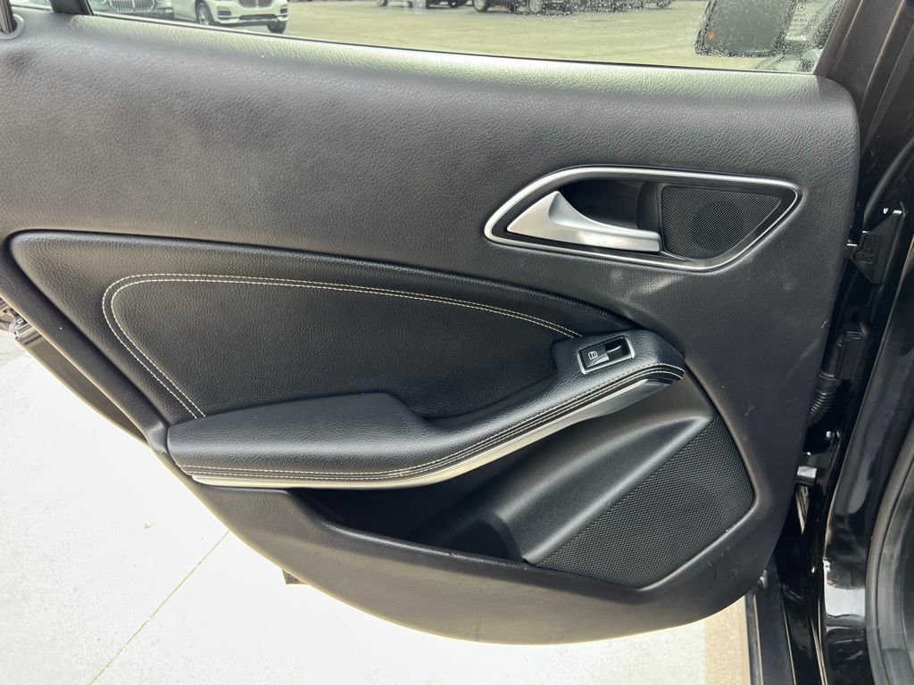 Used 2019 Mercedes-Benz GLA 250 4MATIC image 20