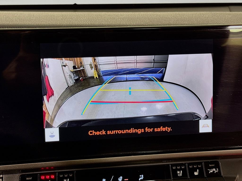 Used 2025 Toyota Camry XSE w/ Premium Package image 32