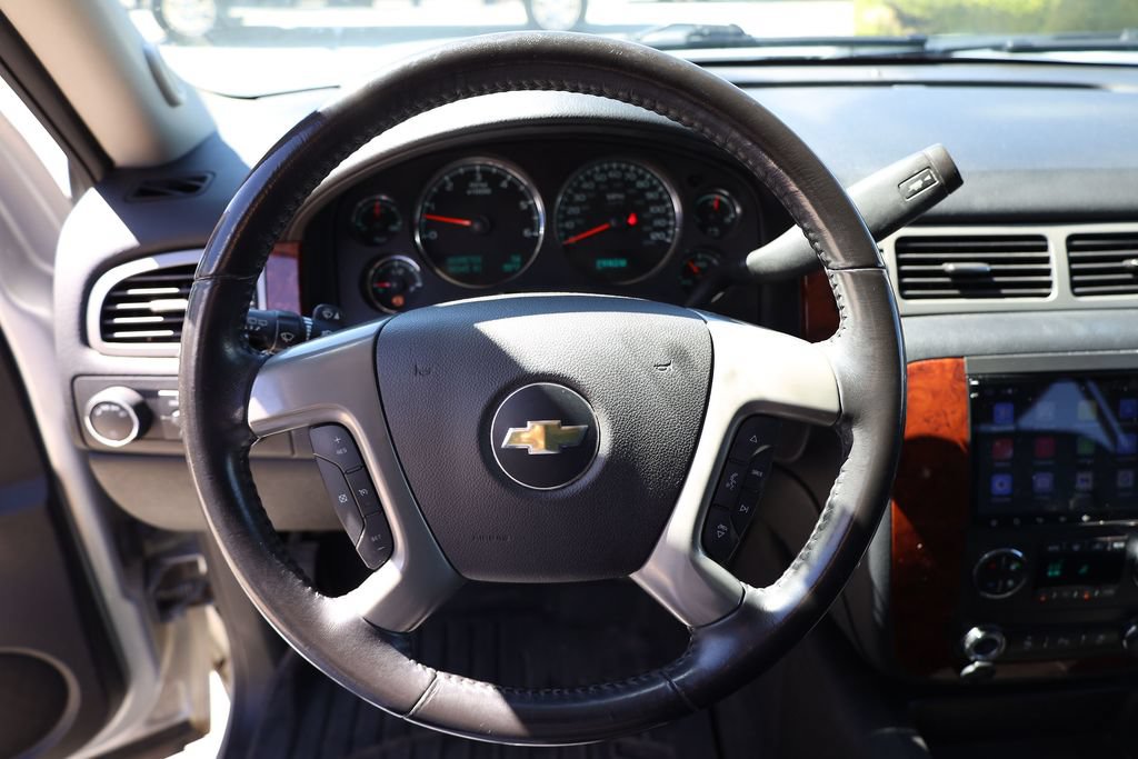 Used 2013 Chevrolet Tahoe LT AWD/4WD image 13