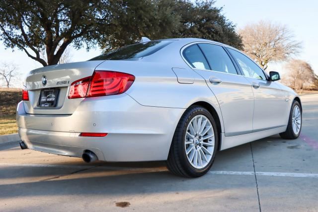 Used 2011 BMW 535i 535i image 7