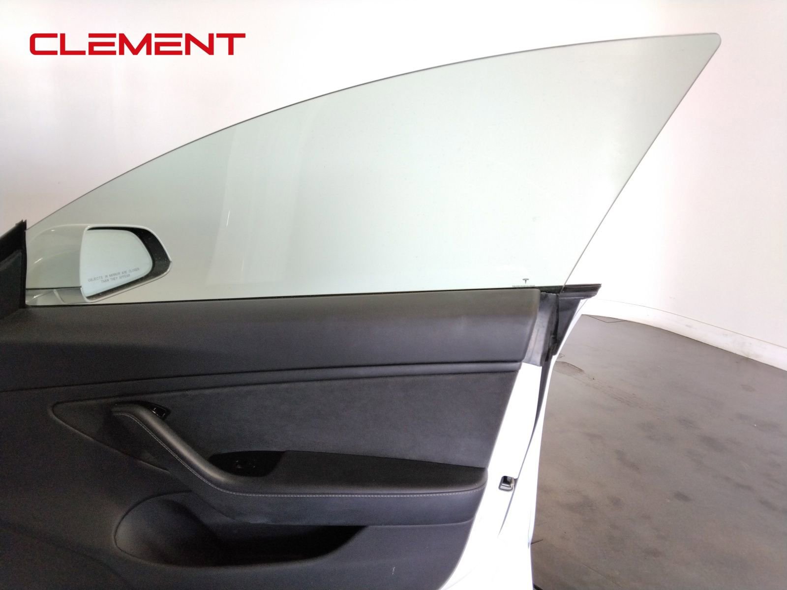 Used 2019 Tesla Model 3 Standard Range image 33