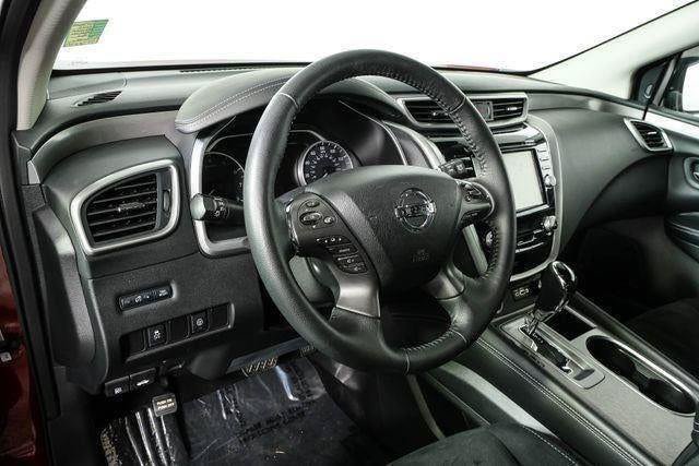 Used 2020 Nissan Murano SV FWD image 3