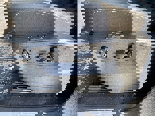 New 2026 Volkswagen Atlas Cross Sport SEL Premium R-Line image 30