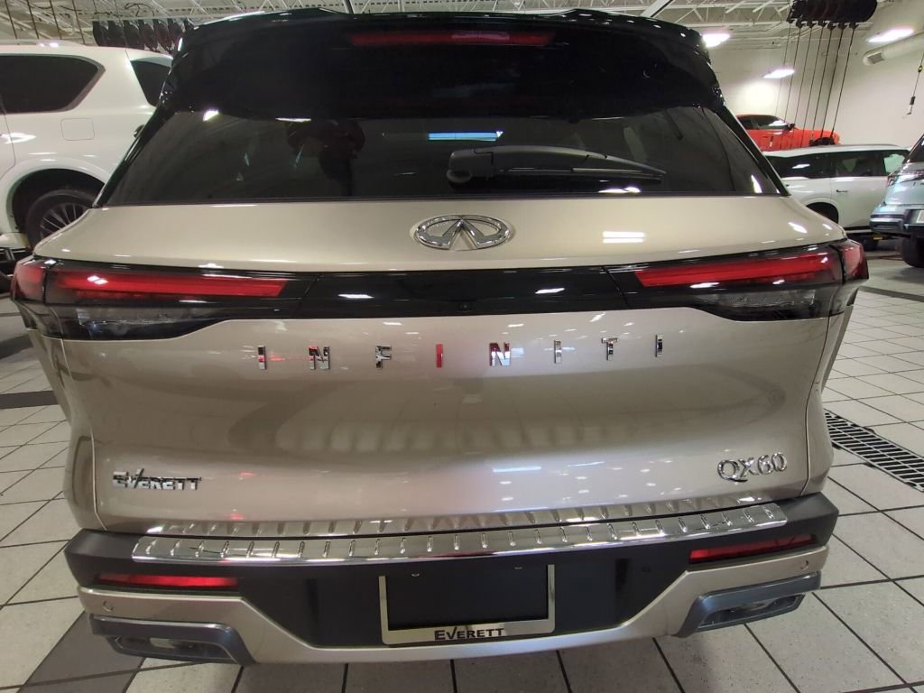 Used 2023 INFINITI QX60 Autograph w/ Cargo Package image 32