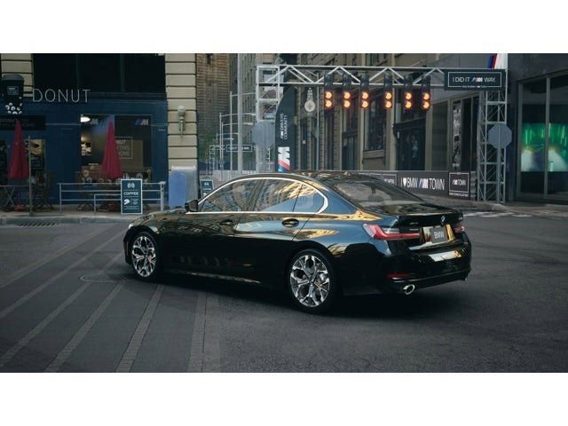 New 2025 BMW 330i xDrive Sedan w/ Convenience Package image 2