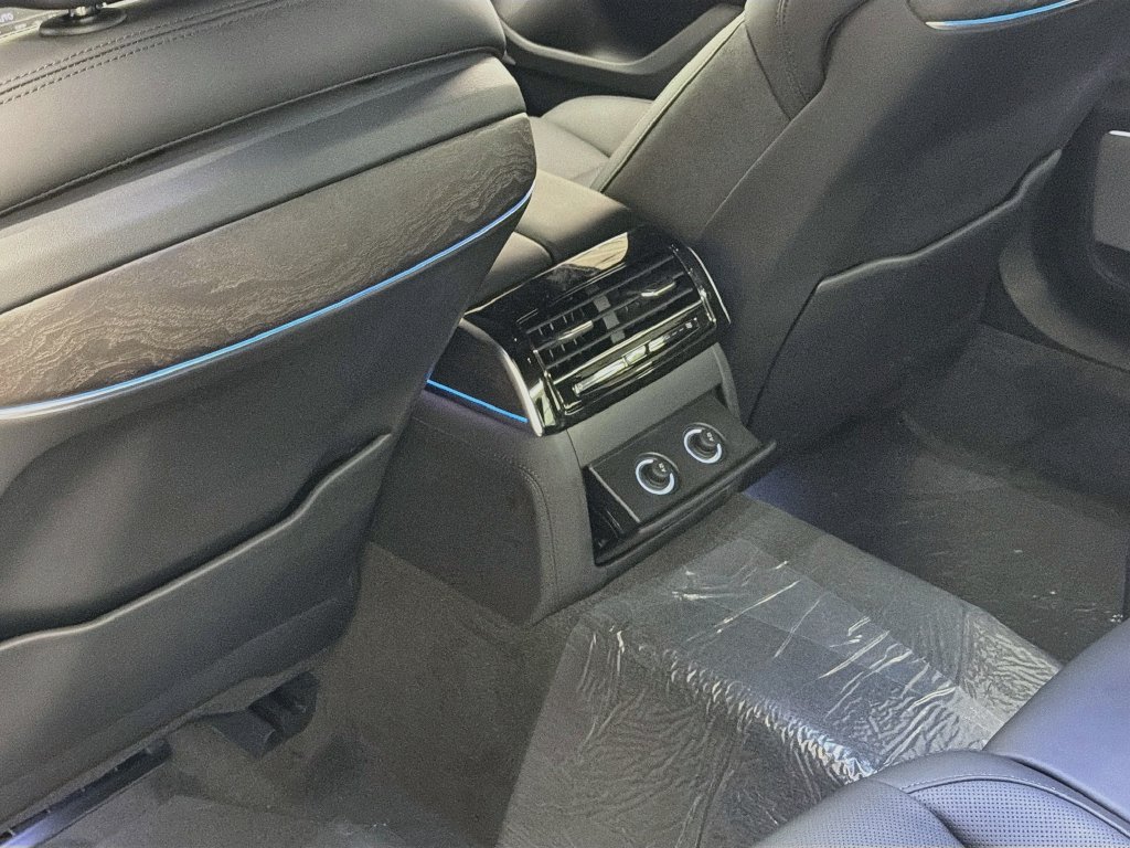 New 2027 Audi A8 L 3.0T AWD/4WD image 17