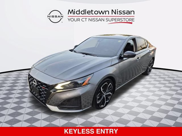 Used 2023 Nissan Altima 2.5 SR FWD image 8