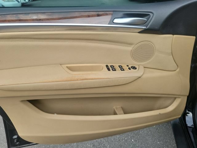 Used 2010 BMW X5 xDrive30i AWD/4WD image 16