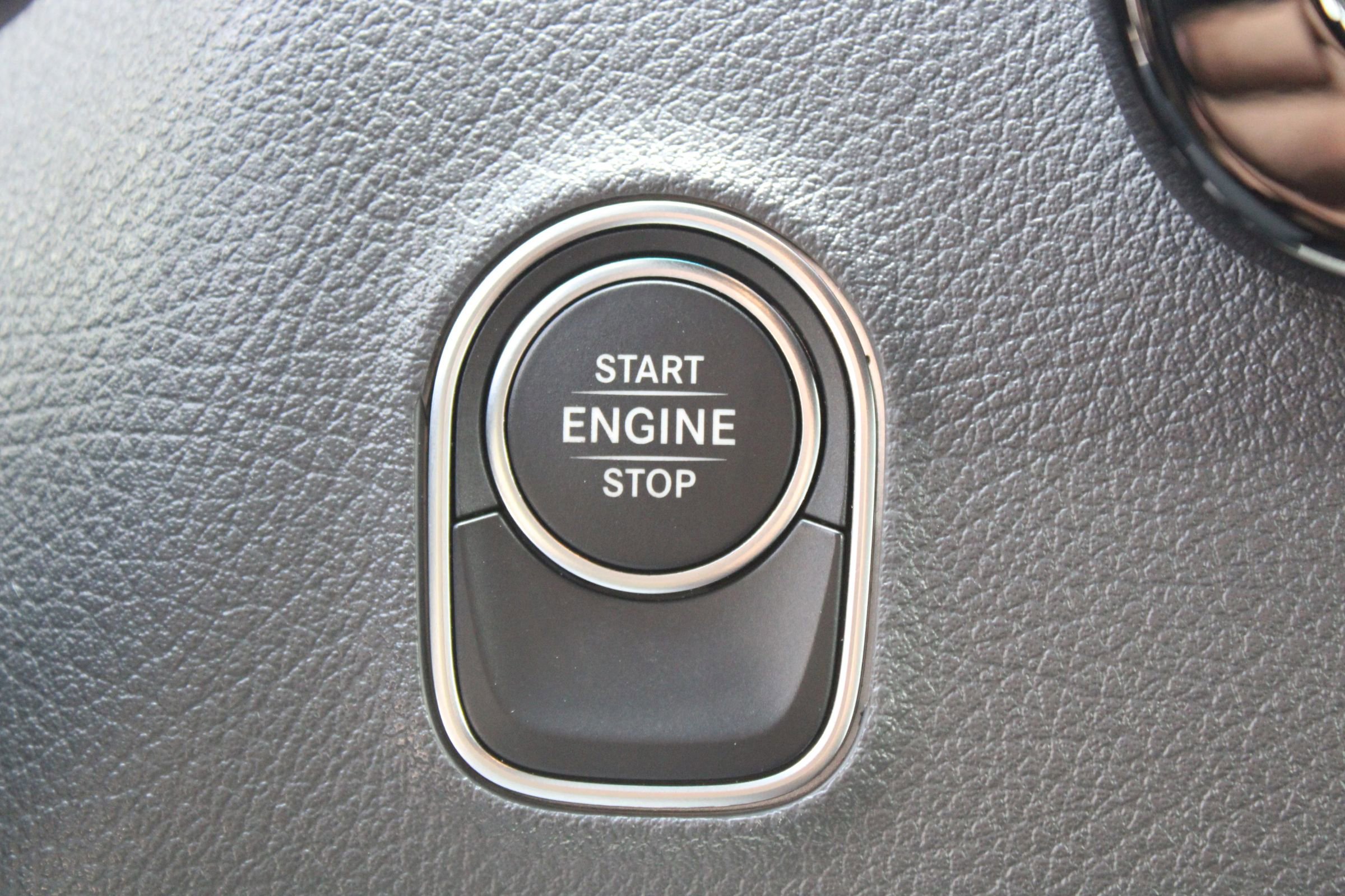 Used 2024 Mercedes-Benz Sprinter 2500 image 31