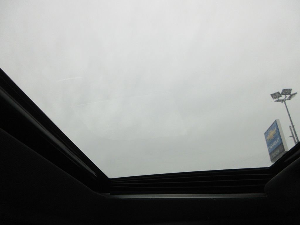 Certified 2022 Chevrolet Silverado 3500 High Country w/ Safety Package II image 39