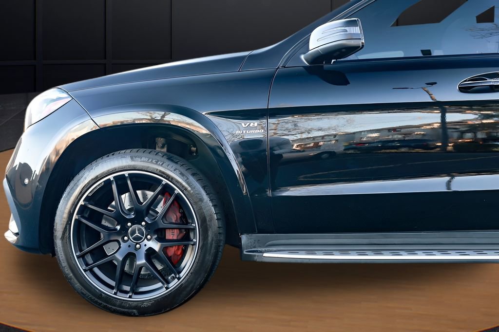Used 2018 Mercedes-Benz GLS 63 AMG 4MATIC w/ AMG Night Styling Package image 4
