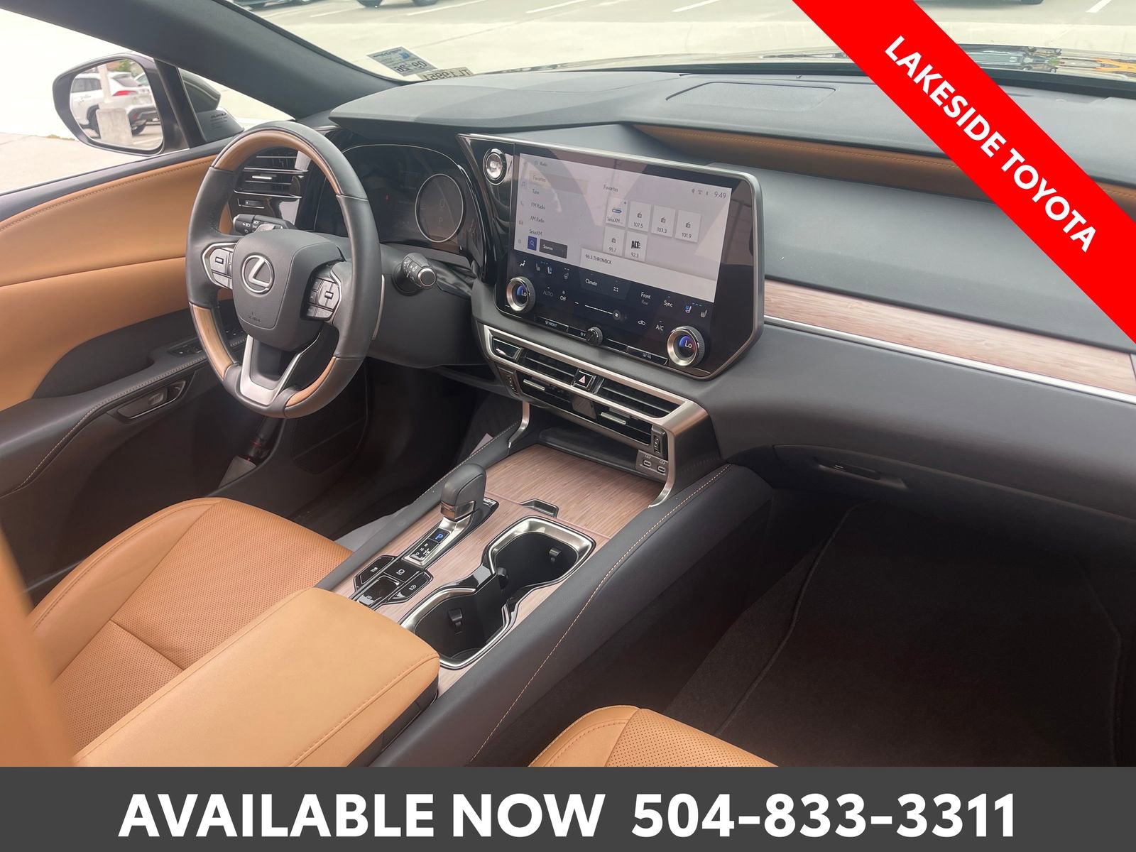 Used 2024 Lexus RX 350 Premium w/ Accessory Package (Z1) FWD image 16