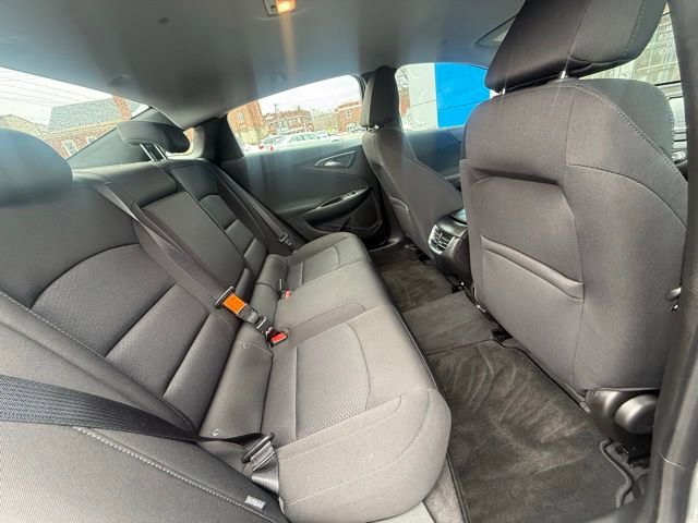 Certified 2018 Chevrolet Malibu LT image 18