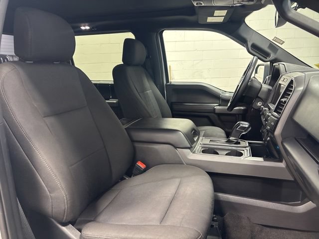 Used 2019 Ford F150 XLT w/ Equipment Group 302A Luxury AWD/4WD image 11