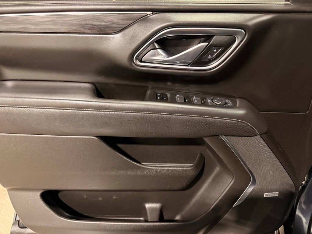 Used 2021 GMC Yukon XL SLT image 14