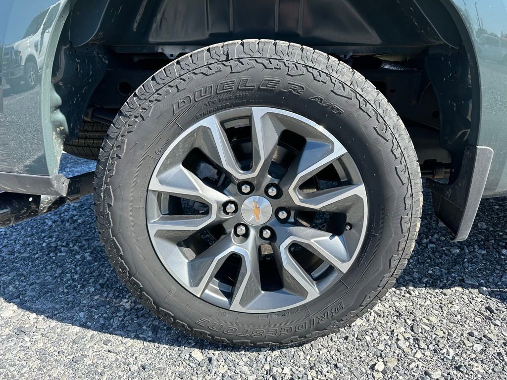 Used 2025 Chevrolet Silverado 1500 LT w/ Max Trailering Package image 11