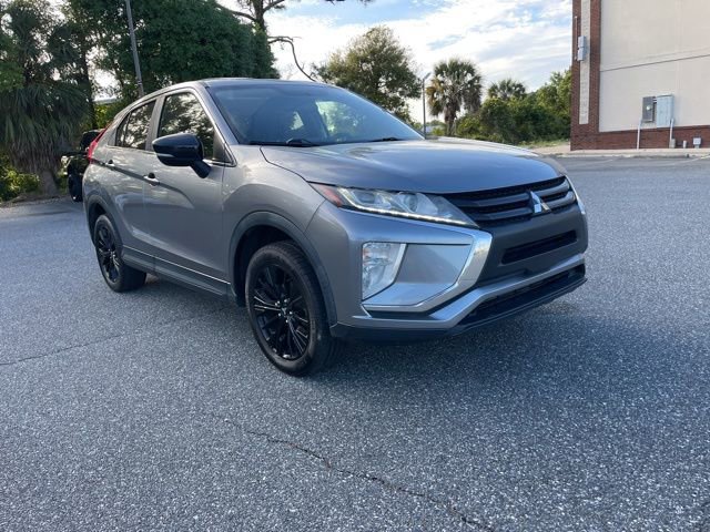 Used 2018 Mitsubishi Eclipse Cross LE image 2