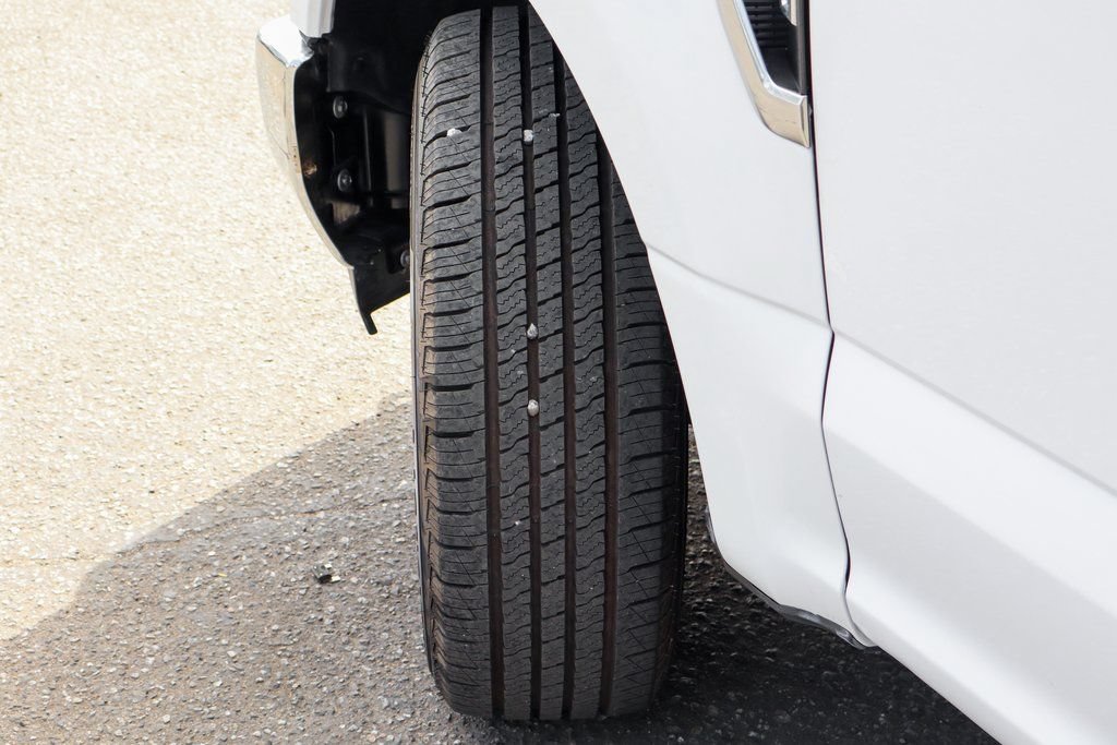 Used 2018 Ford F350 XL w/ Power Equipment Group RWD image 37