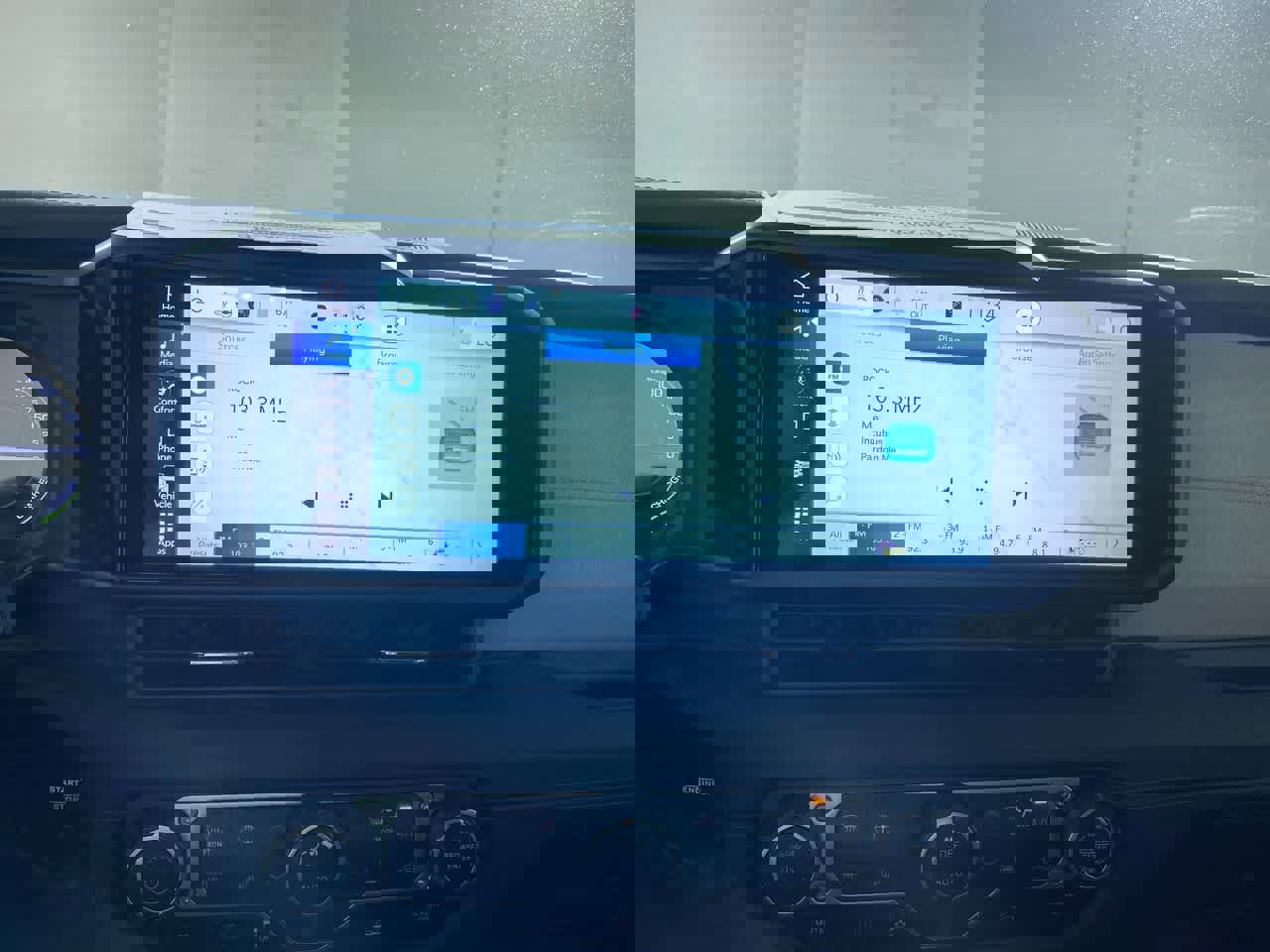 Used 2024 Jeep Wrangler Sahara image 24