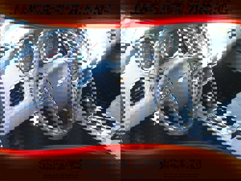 Used 2017 Chevrolet Equinox LS image 2