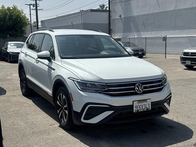 Certified 2023 Volkswagen Tiguan S image 3