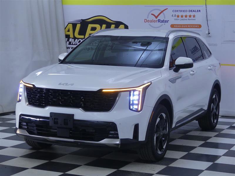 Used 2025 Kia Sorento EX FWD image 4