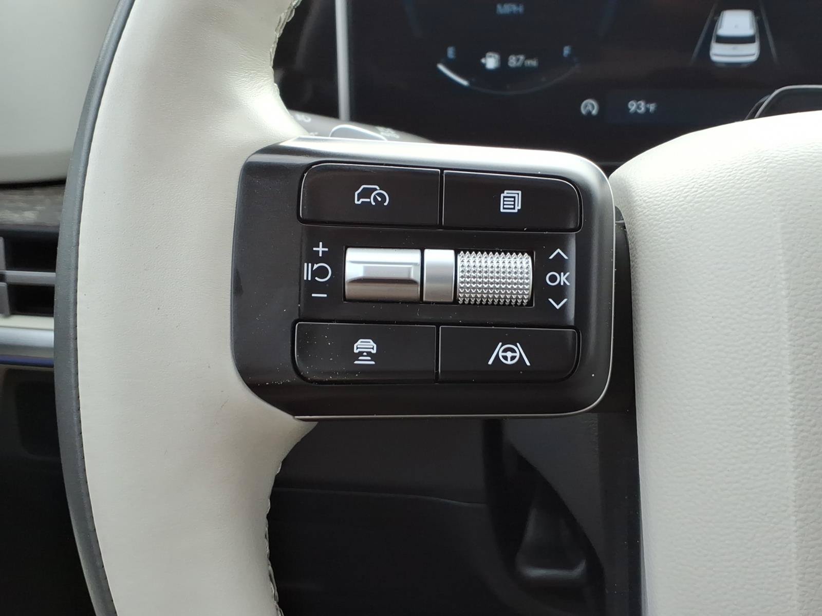 Used 2025 Hyundai Santa Fe Calligraphy AWD/4WD image 16