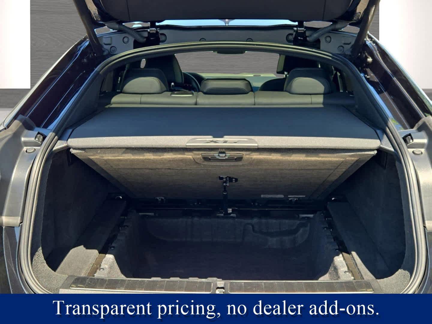 Used 2022 BMW X6 M50i w/ Premium Package AWD/4WD image 11