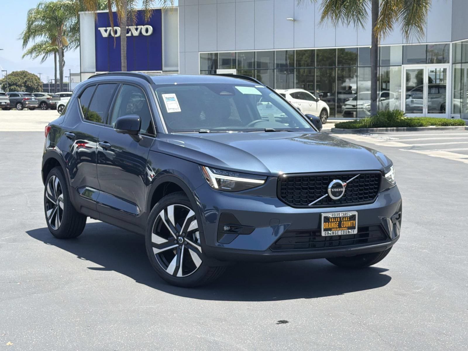 New 2026 Volvo XC40 B5 Ultra w/ Climate Package AWD/4WD image 1