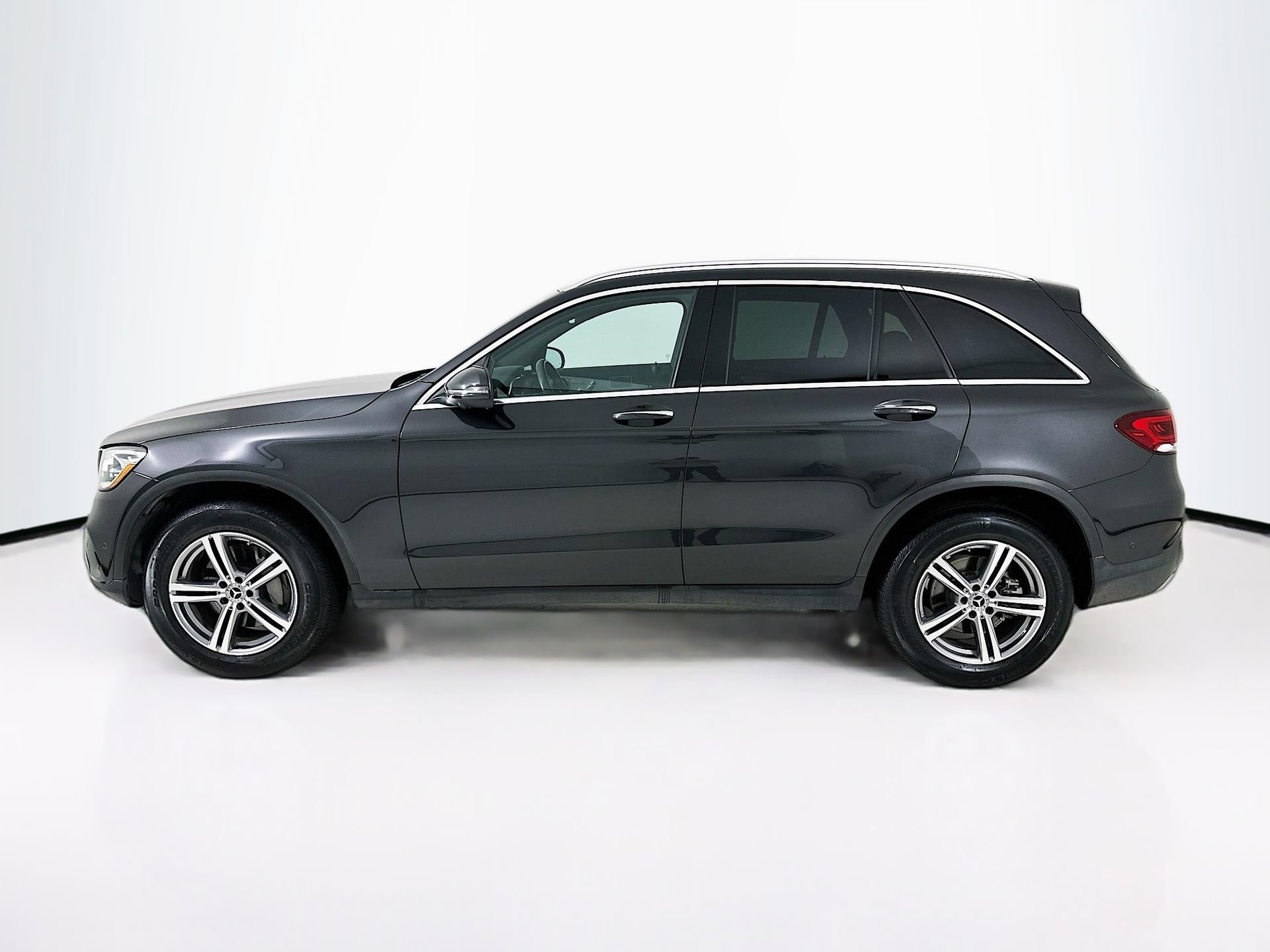 Certified 2022 Mercedes-Benz GLC 300 image 5