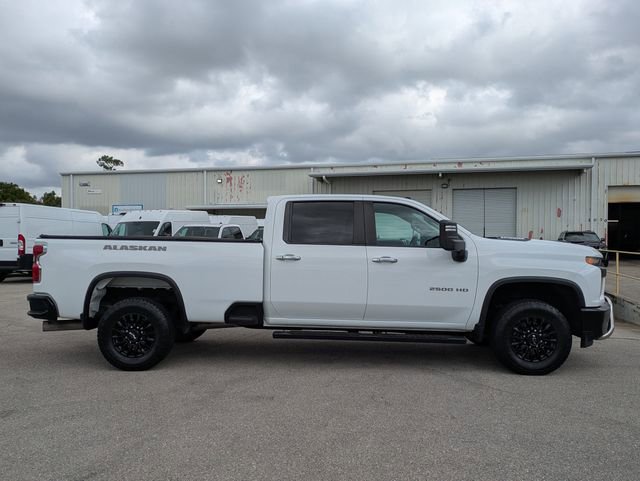 Used 2021 Chevrolet Silverado 2500 W/T image 3