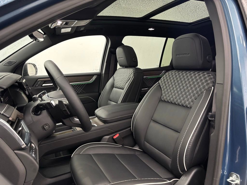New 2026 GMC Acadia Denali w/ Super Cruise Package image 23