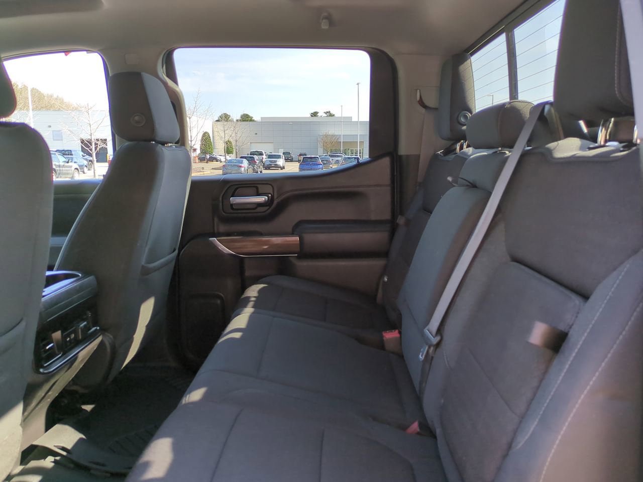 Used 2021 Chevrolet Silverado 1500 LT Trail Boss w/ Convenience Package II AWD/4WD image 14