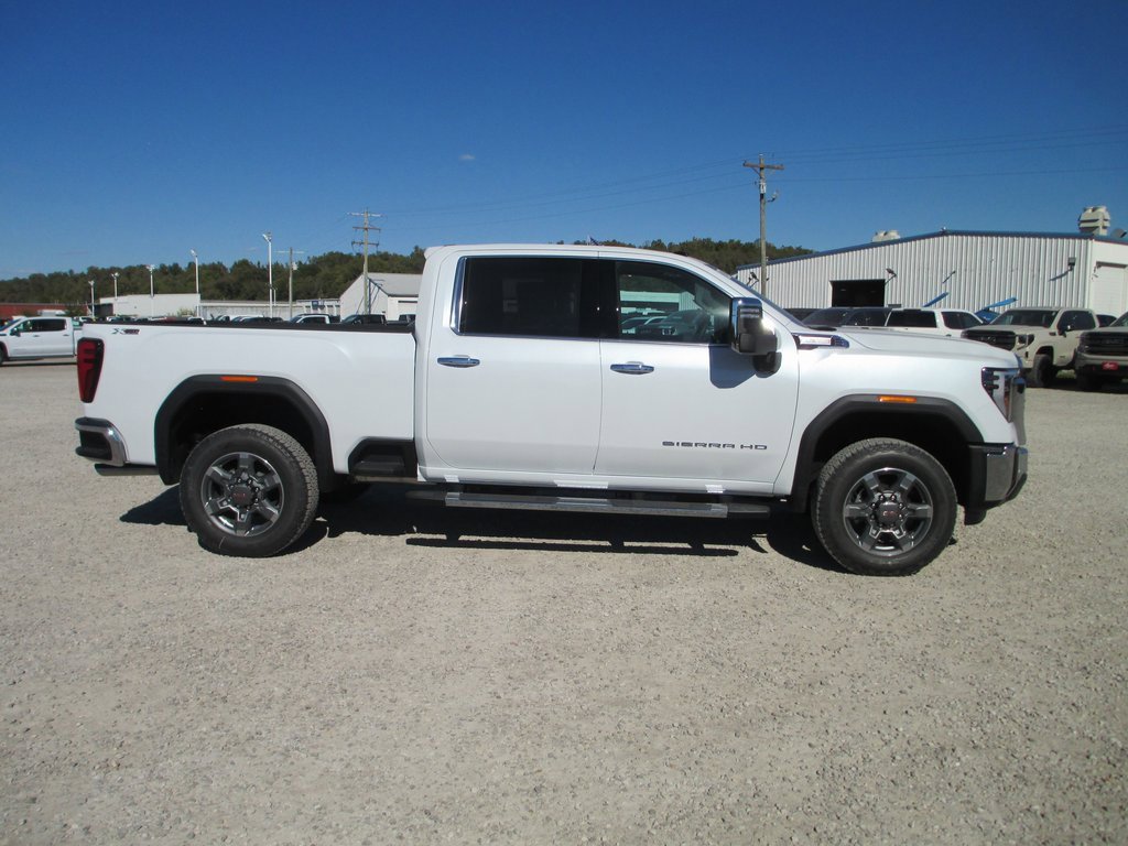 New 2026 GMC Sierra 2500 SLT w/ SLT Premium Package image 3