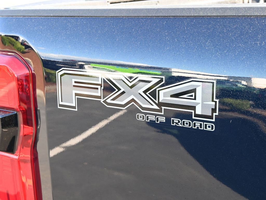 New 2025 Ford F350 Lariat w/ Lariat Ultimate Package image 16