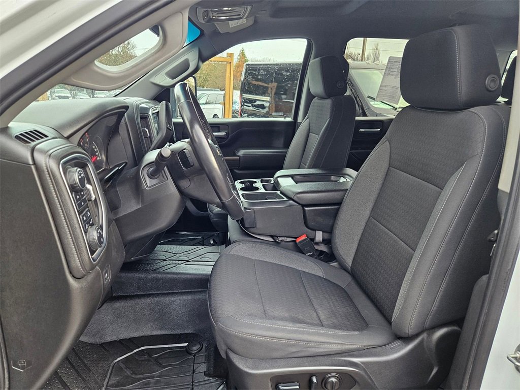 Used 2022 Chevrolet Silverado 3500 LT image 12